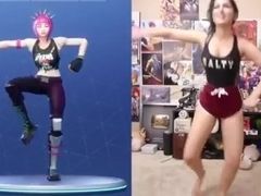 SSSniperWolf FORTNITE MILF DANCES